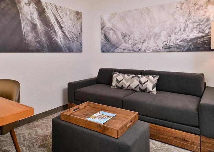 Springhill Suites Irvine John Wayne Airport / Orange County